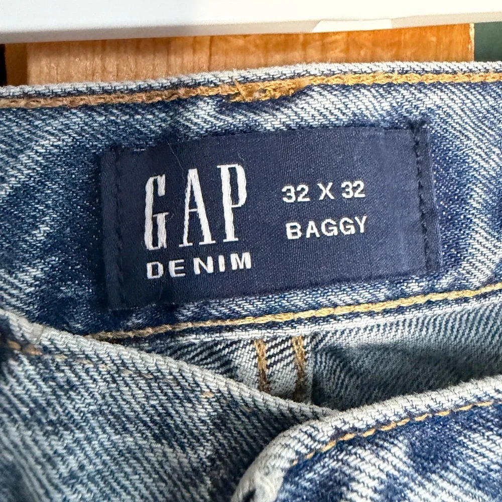 Gap Mens Baggy Jean Size‎ 32x32 New With Tags